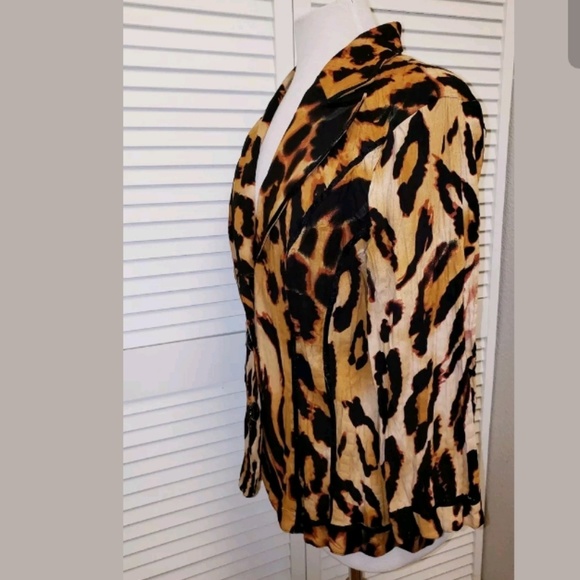 SOLD▶️ {Alberto Makali} Ultrasuede Blazer. XL - Picture 3 of 8